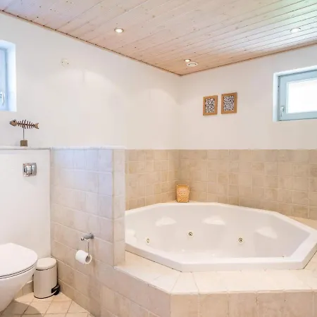 Holiday Ccxi Feriehus